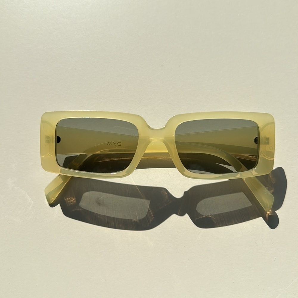 Yellow Rectangular Sunglasses Mango - Picture 2 of 7